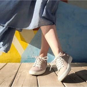 ECCO Soft 7 Leather Lace Up Sneakers Soft Grey Cream Comfort Shoes Women 38 US 7